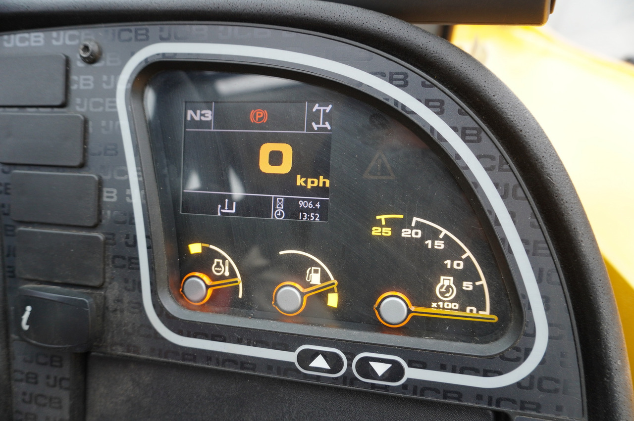 JCB 531-70 / 900 MTH telescopic charger! / 3.1 T / 7 M - Τηλεσκοπικός μπροστινός φορτωτής: φωτογραφία 2 JCB 531-70 / 900 MTH telescopic charger! / 3.1 T / 7 M - Τηλεσκοπικός μπροστινός φορτωτής: φωτογραφία 2