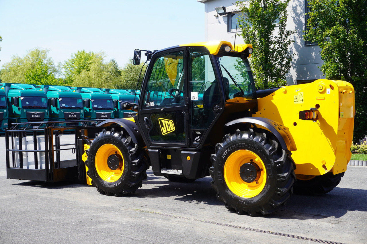 JCB 535-95 / 3.5 T / range 9.5 m / joystick - Τηλεσκοπικός μπροστινός φορτωτής: φωτογραφία 3 JCB 535-95 / 3.5 T / range 9.5 m / joystick - Τηλεσκοπικός μπροστινός φορτωτής: φωτογραφία 3