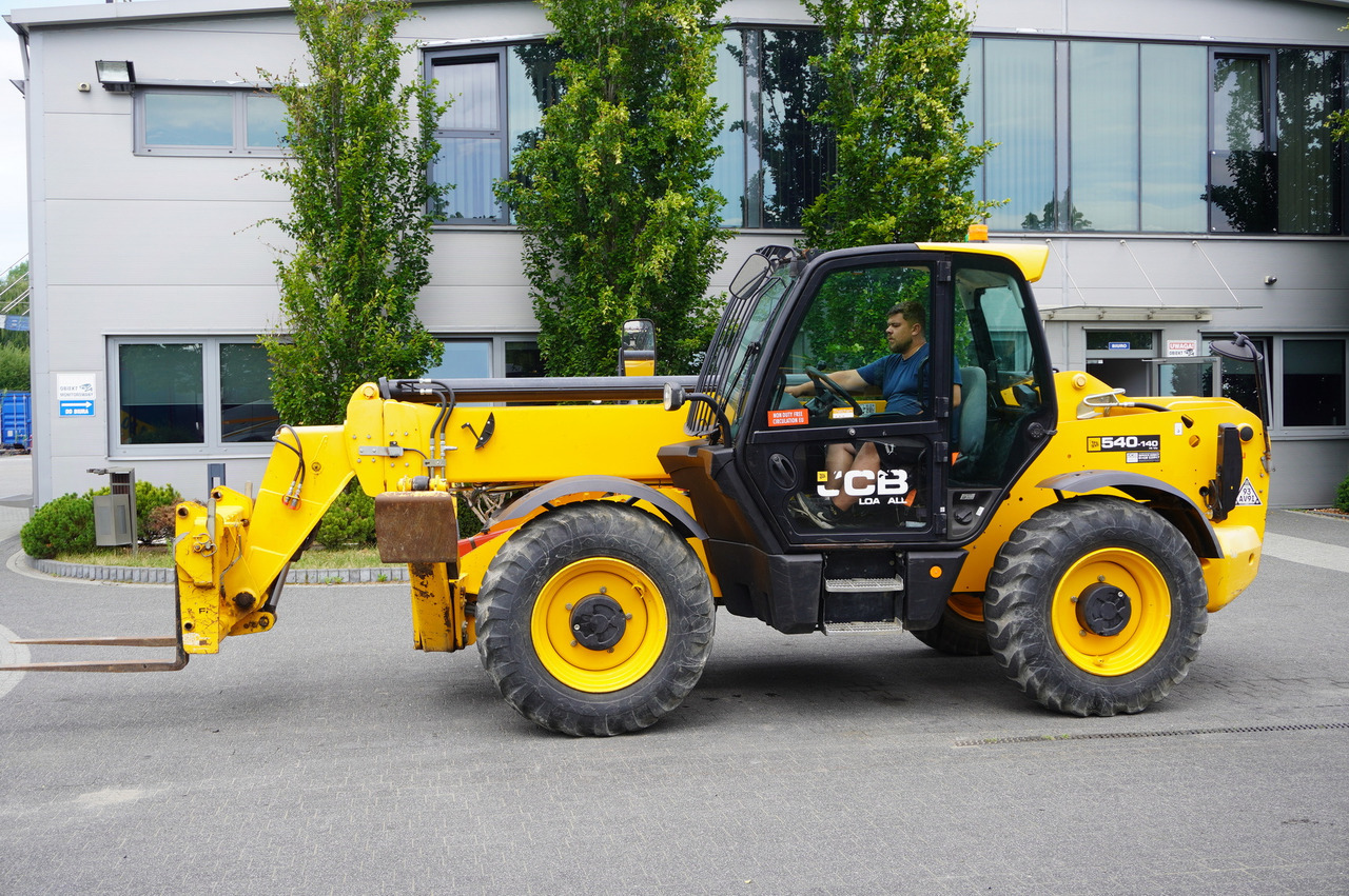 JCB 540-140 telescopic loader / 14 m range / 1800 MTH - Τηλεσκοπικός φορτωτής: φωτογραφία 3 JCB 540-140 telescopic loader / 14 m range / 1800 MTH - Τηλεσκοπικός φορτωτής: φωτογραφία 3