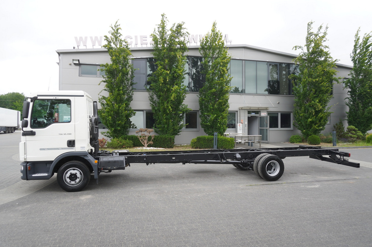 MAN TGL 12.190 / Chassis 8 m / 100 tho. km - Φορτηγό σασί: φωτογραφία 3 MAN TGL 12.190 / Chassis 8 m / 100 tho. km - Φορτηγό σασί: φωτογραφία 3