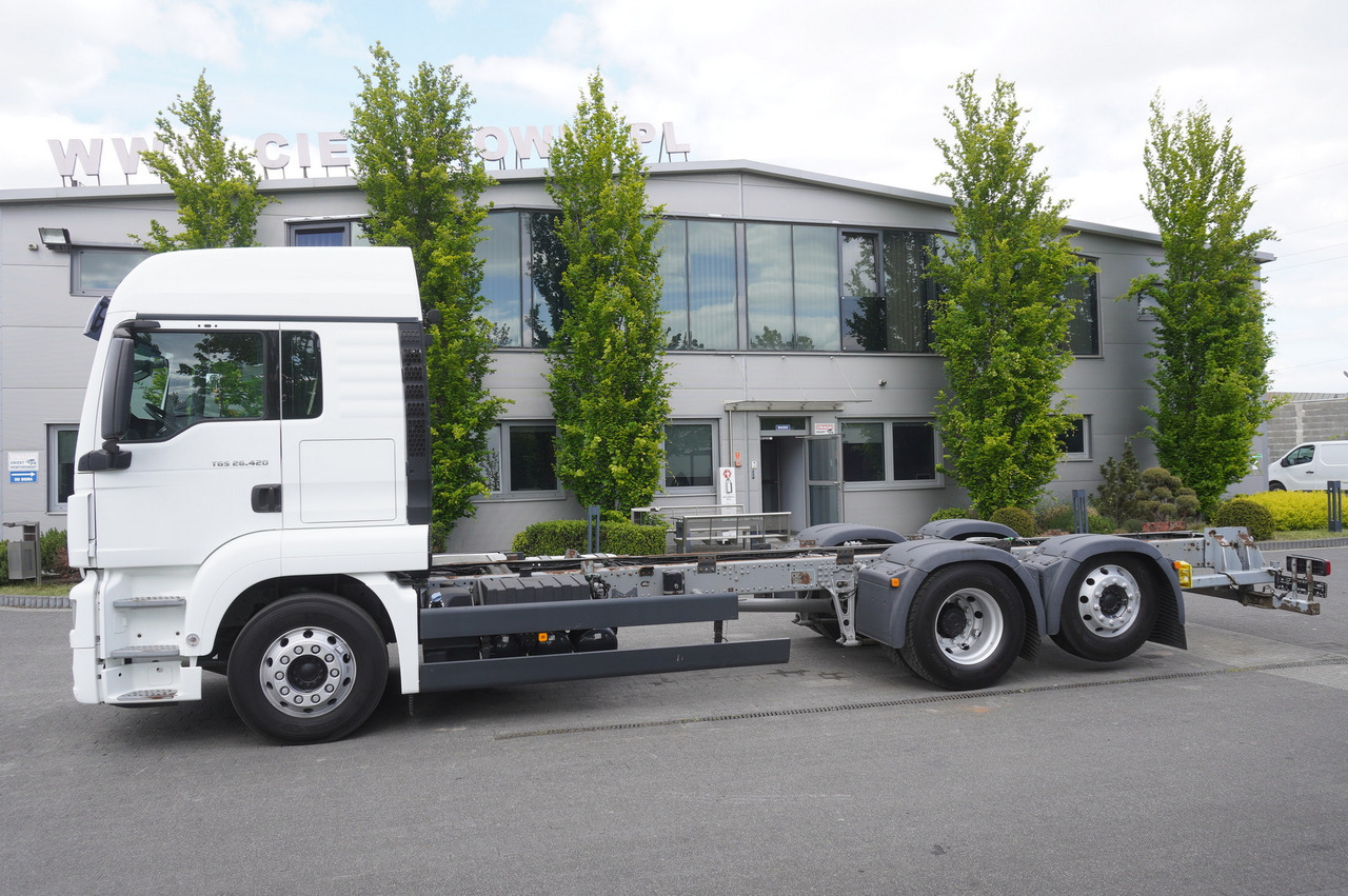 MAN TGS 26.420 / 7.5 m chassis / 14.5 t load cap. / Sleeping cab - Φορτηγό σασί: φωτογραφία 2 MAN TGS 26.420 / 7.5 m chassis / 14.5 t load cap. / Sleeping cab - Φορτηγό σασί: φωτογραφία 2