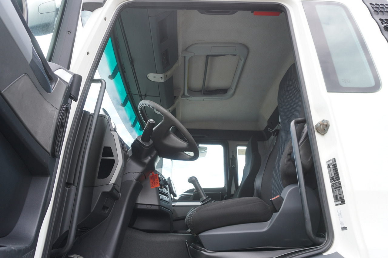 Leasing MAN TGS 35.400 8 × 4 E5 / HYVA HOOK LIFT 32.56 SE / Septic barrel 13000 L MAN TGS 35.400 8 × 4 E5 / HYVA HOOK LIFT 32.56 SE / Septic barrel 13000 L: φωτογραφία 19 Leasing MAN TGS 35.400 8 × 4 E5 / HYVA HOOK LIFT 32.56 SE / Septic barrel 13000 L MAN TGS 35.400 8 × 4 E5 / HYVA HOOK LIFT 32.56 SE / Septic barrel 13000 L: φωτογραφία 19