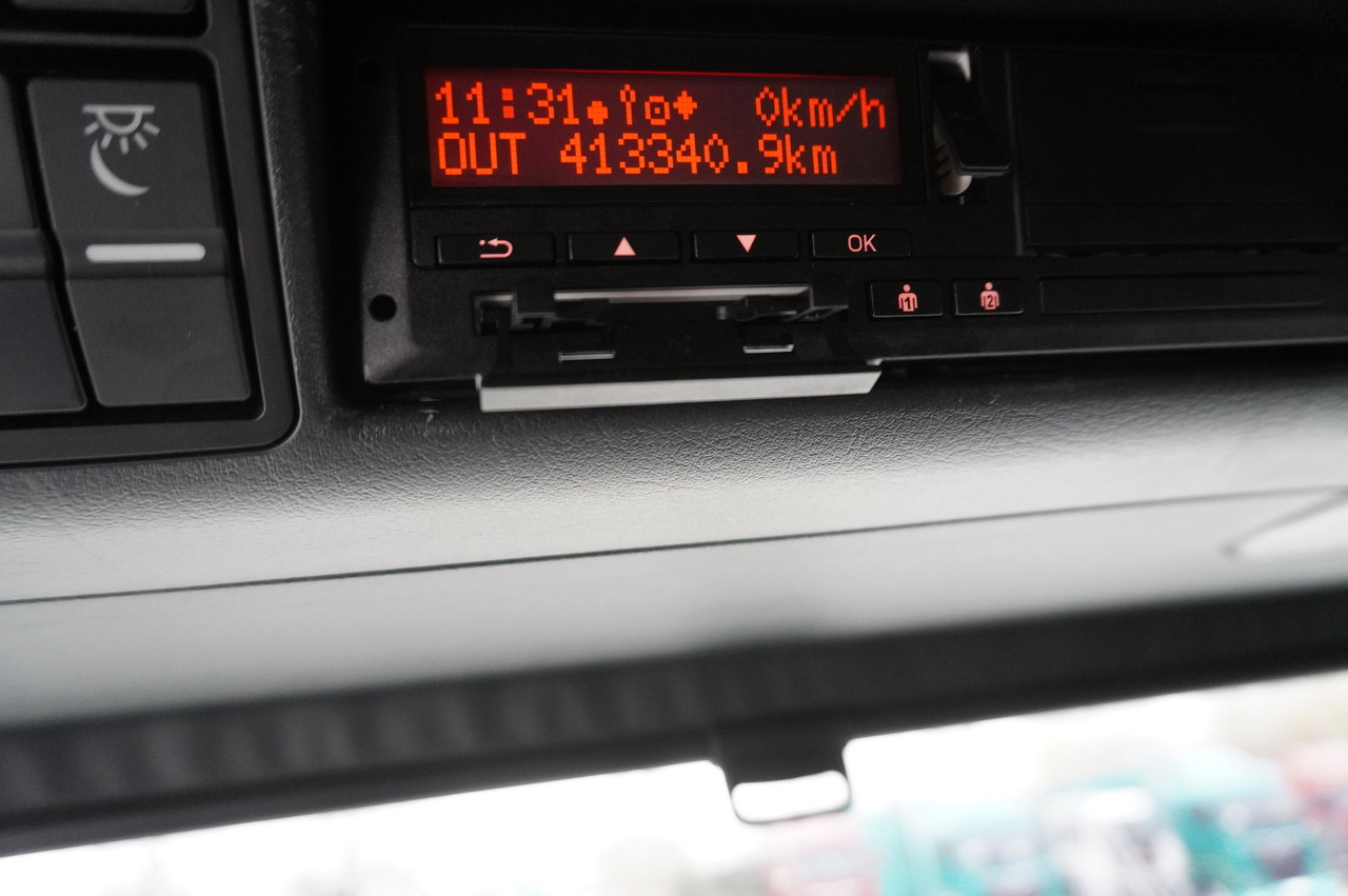 MAN TGS 35.420 8×2 / Chassis 6.4 m / 3 steered axles / 2 units - Φορτηγό σασί: φωτογραφία 3 MAN TGS 35.420 8×2 / Chassis 6.4 m / 3 steered axles / 2 units - Φορτηγό σασί: φωτογραφία 3