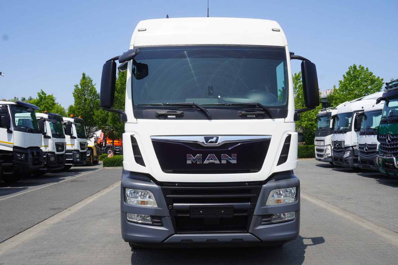 Φορτηγό με γερανό MAN TGS 35.420 8x2 / Chassis 6.4 m / 3 steered axles: φωτογραφία 8