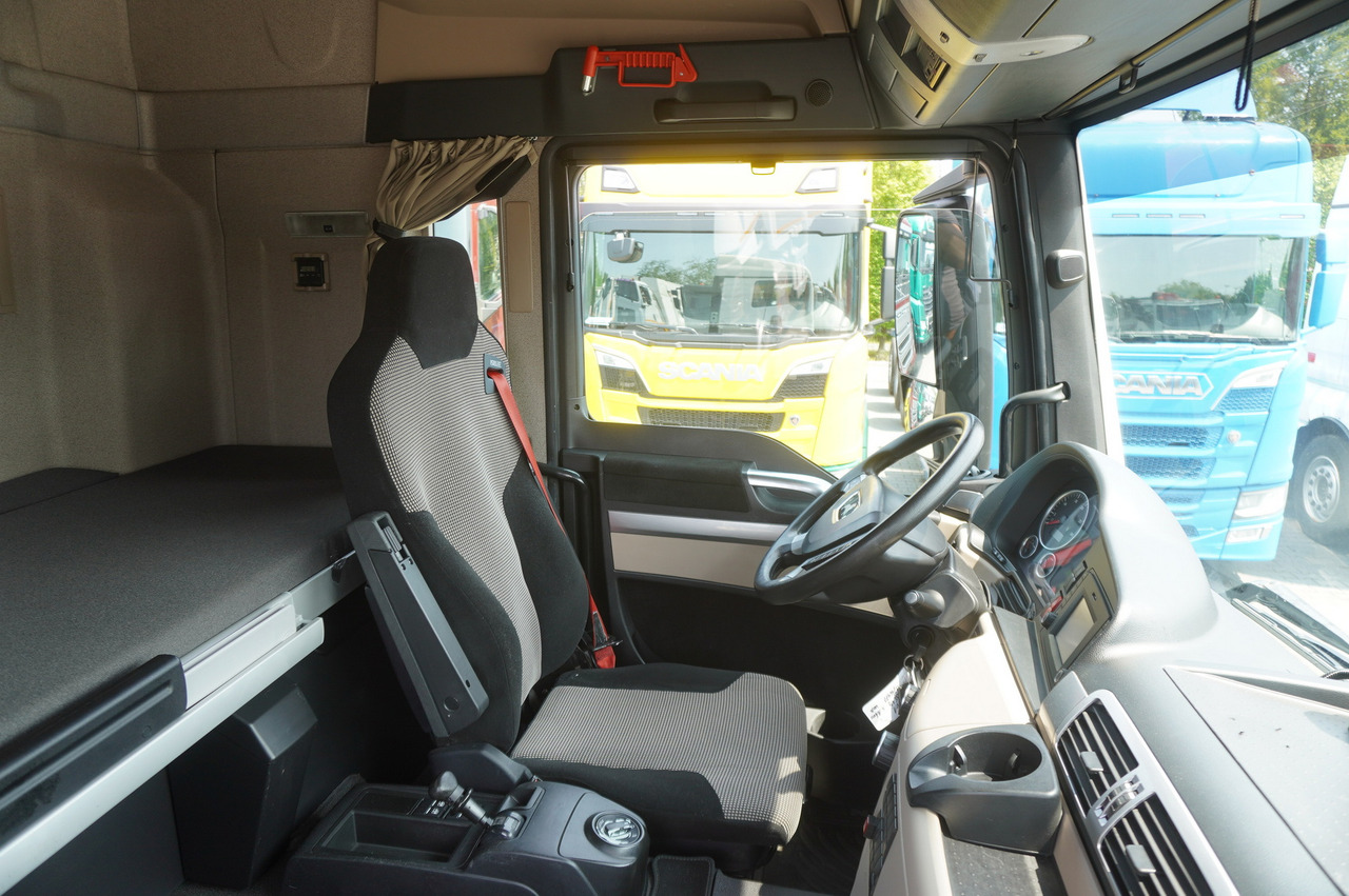 Φορτηγό με γερανό MAN TGS 35.420 8x2 / Chassis 6.4 m / 3 steered axles: φωτογραφία 28