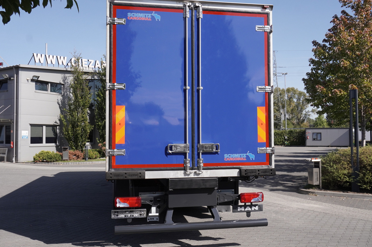 MAN TGX 26.500 E6 XXL / Schmitz 19 pallets / Thermoking / steering axle - Φορτηγό ψυγείο: φωτογραφία 4 MAN TGX 26.500 E6 XXL / Schmitz 19 pallets / Thermoking / steering axle - Φορτηγό ψυγείο: φωτογραφία 4