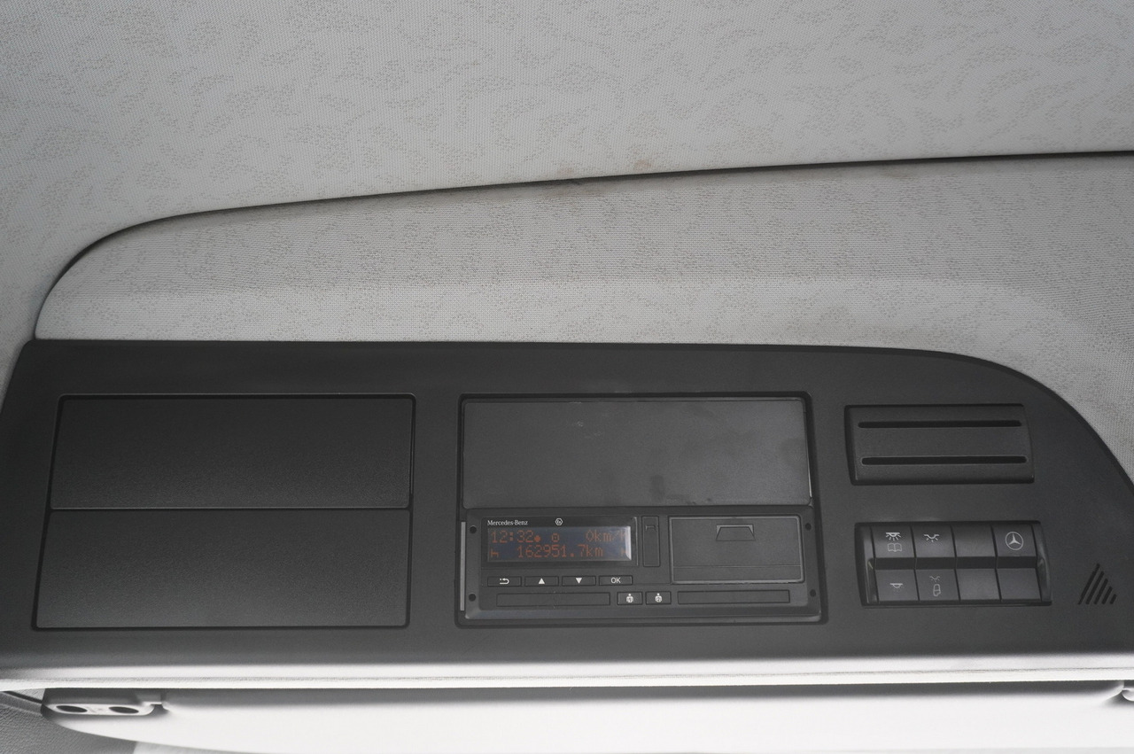 Leasing MERCEDES-BENZ 2543 / NEW Lamberet refrigerator/ 160 tho. km / steered 3rd axle MERCEDES-BENZ 2543 / NEW Lamberet refrigerator/ 160 tho. km / steered 3rd axle: φωτογραφία 27