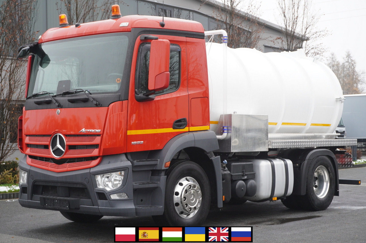 MERCEDES-BENZ Actros 1833 / 260 tho. km / NEW septic tank 11000 l - Φορτηγό βυτιοφόρο: φωτογραφία 1 MERCEDES-BENZ Actros 1833 / 260 tho. km / NEW septic tank 11000 l - Φορτηγό βυτιοφόρο: φωτογραφία 1
