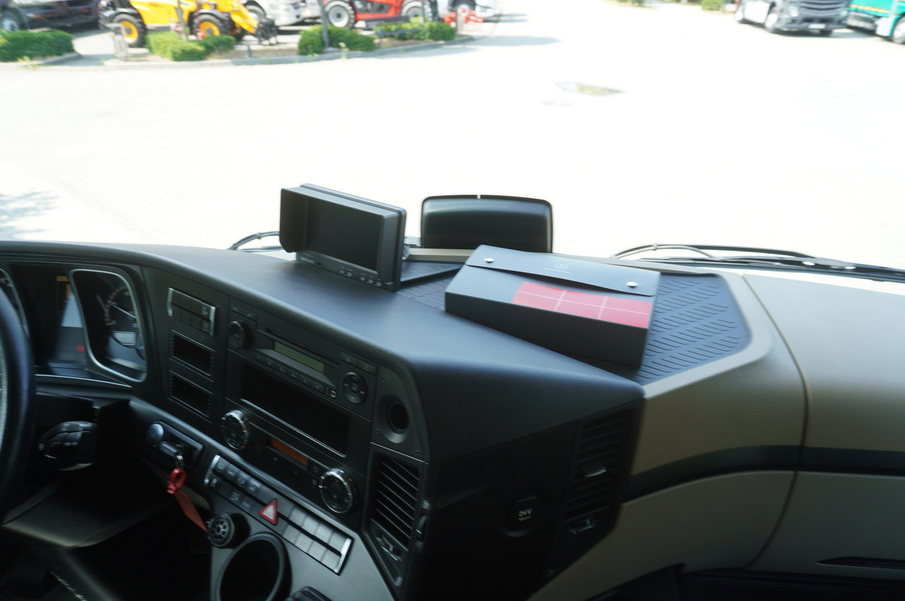 Φορτηγό ανατρεπόμενο MERCEDES-BENZ Actros 1840 / New 3-side tipper 10 EPAL / Diff. lock / Load cap 10 t: φωτογραφία 26 Φορτηγό ανατρεπόμενο MERCEDES-BENZ Actros 1840 / New 3-side tipper 10 EPAL / Diff. lock / Load cap 10 t: φωτογραφία 26