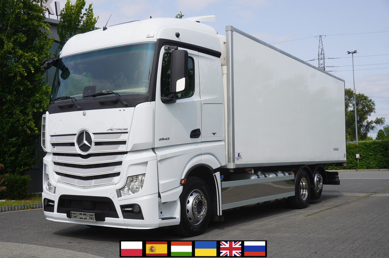 MERCEDES-BENZ Actros 2543 / Lecapitaine Refrigerator Multitemperature / Carrier Supra 950 MT - Φορτηγό ψυγείο: φωτογραφία 1 MERCEDES-BENZ Actros 2543 / Lecapitaine Refrigerator Multitemperature / Carrier Supra 950 MT - Φορτηγό ψυγείο: φωτογραφία 1