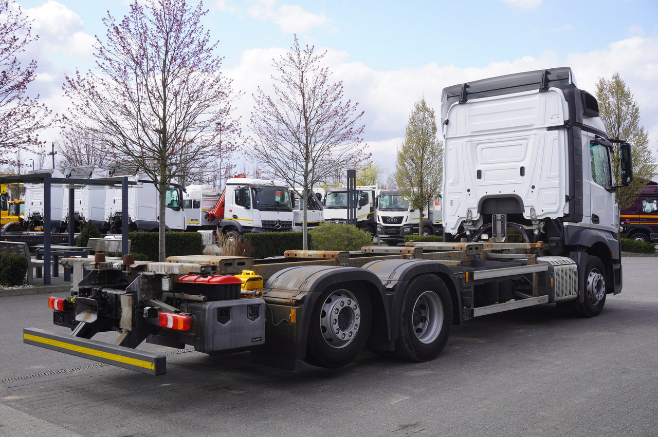 MERCEDES-BENZ Actros 2545 6×2 MP5 / FULL ADR / several units - Φορτηγό μεταφοράς εμπορευματοκιβωτίων/ Κινητό αμάξωμα: φωτογραφία 5 MERCEDES-BENZ Actros 2545 6×2 MP5 / FULL ADR / several units - Φορτηγό μεταφοράς εμπορευματοκιβωτίων/ Κινητό αμάξωμα: φωτογραφία 5