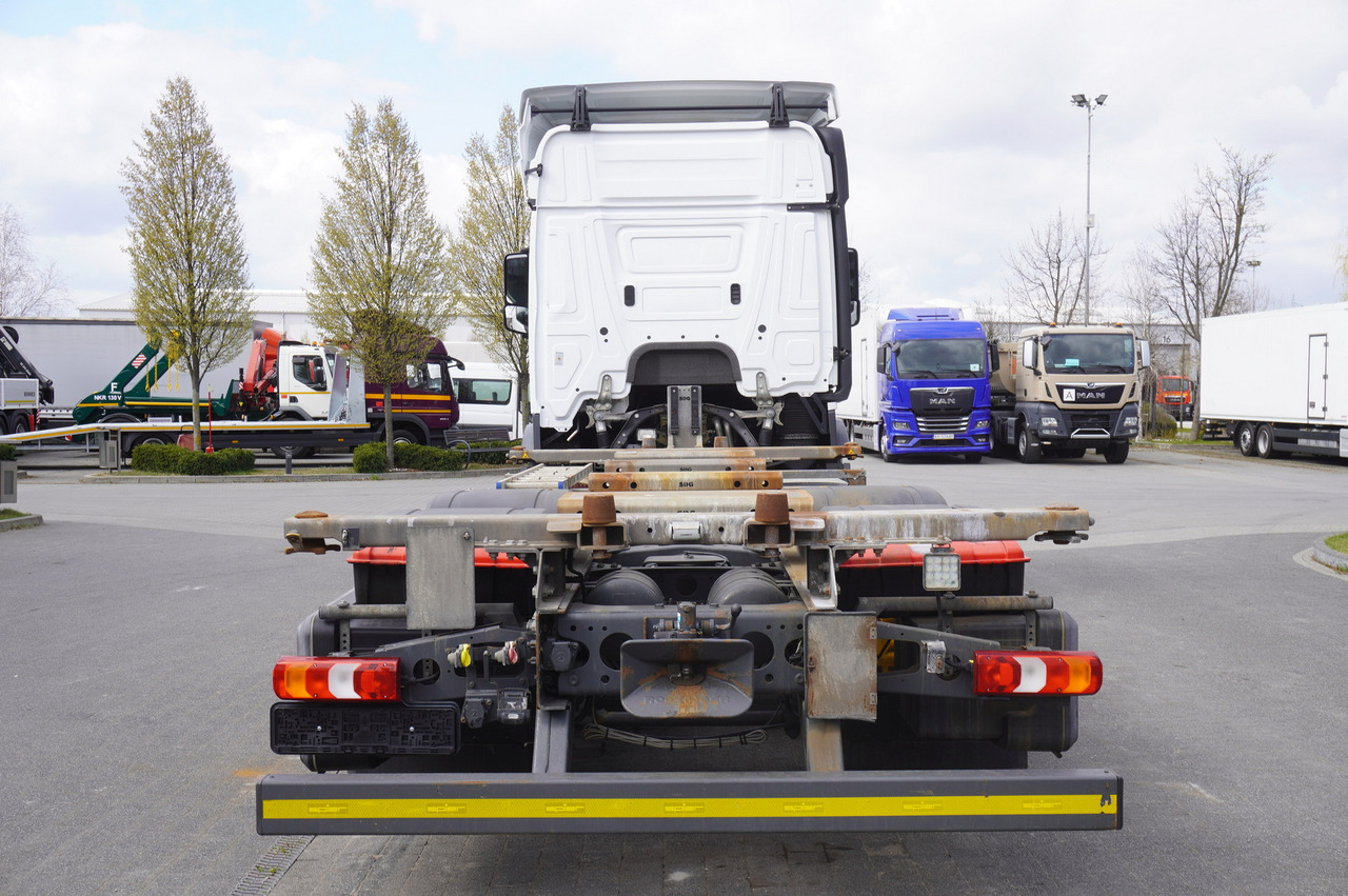 MERCEDES-BENZ Actros 2545 6×2 MP5 / FULL ADR / several units - Φορτηγό μεταφοράς εμπορευματοκιβωτίων/ Κινητό αμάξωμα: φωτογραφία 4 MERCEDES-BENZ Actros 2545 6×2 MP5 / FULL ADR / several units - Φορτηγό μεταφοράς εμπορευματοκιβωτίων/ Κινητό αμάξωμα: φωτογραφία 4