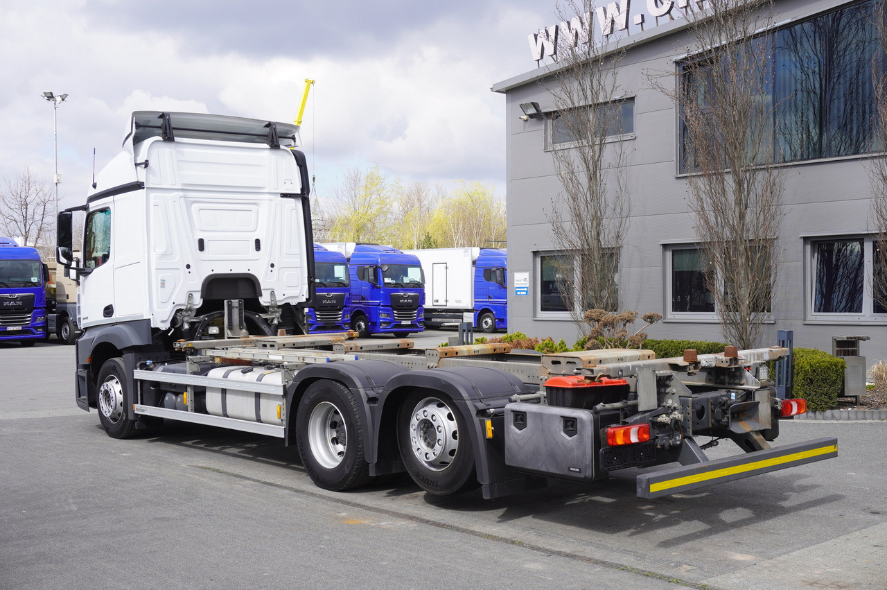 MERCEDES-BENZ Actros 2545 6×2 MP5 / FULL ADR / several units - Φορτηγό μεταφοράς εμπορευματοκιβωτίων/ Κινητό αμάξωμα: φωτογραφία 3 MERCEDES-BENZ Actros 2545 6×2 MP5 / FULL ADR / several units - Φορτηγό μεταφοράς εμπορευματοκιβωτίων/ Κινητό αμάξωμα: φωτογραφία 3