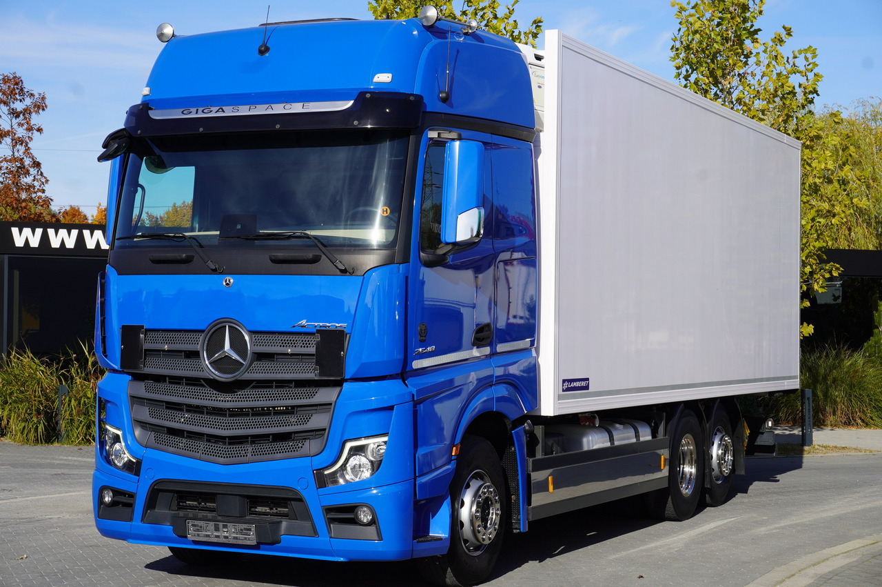 MERCEDES-BENZ Actros 2548 E6 / GIGA / Cab Lounge chair / Lamberet Refrigerator / Carrier Supra 950 - Φορτηγό ψυγείο: φωτογραφία 1 MERCEDES-BENZ Actros 2548 E6 / GIGA / Cab Lounge chair / Lamberet Refrigerator / Carrier Supra 950 - Φορτηγό ψυγείο: φωτογραφία 1