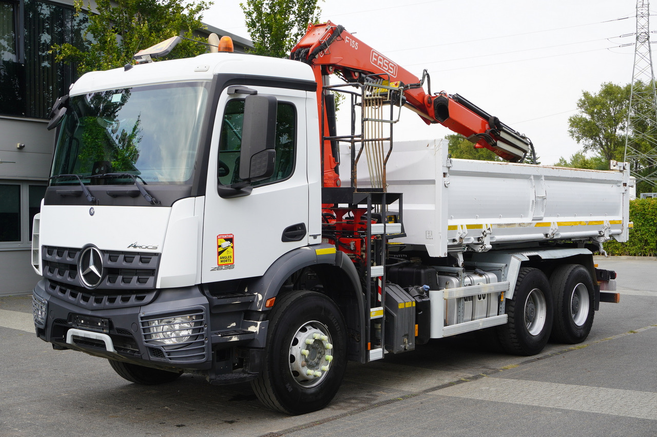 MERCEDES-BENZ Arocs 2636 / 6x4 / HDS Fassi / 3-Way Tipper / Bortmatic - Φορτηγό με γερανό: φωτογραφία 4 MERCEDES-BENZ Arocs 2636 / 6x4 / HDS Fassi / 3-Way Tipper / Bortmatic - Φορτηγό με γερανό: φωτογραφία 4