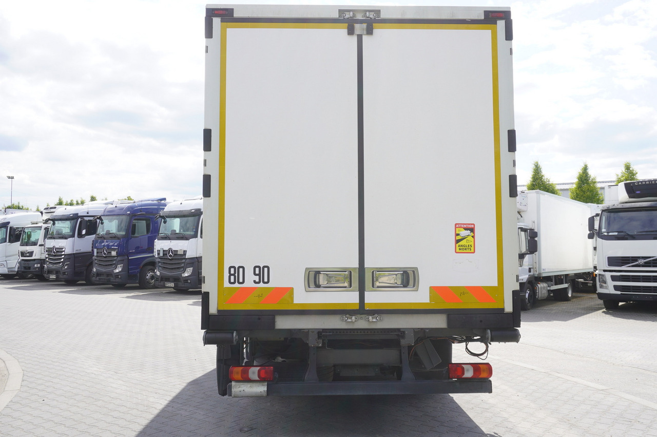 MERCEDES-BENZ Atego 1021 / Lamberet meat hook refrigerator / Carcass elevator 1000 kg / Thermoking T800 R - Φορτηγό ψυγείο, Φορτηγό με γερανό: φωτογραφία 4 MERCEDES-BENZ Atego 1021 / Lamberet meat hook refrigerator / Carcass elevator 1000 kg / Thermoking T800 R - Φορτηγό ψυγείο, Φορτηγό με γερανό: φωτογραφία 4