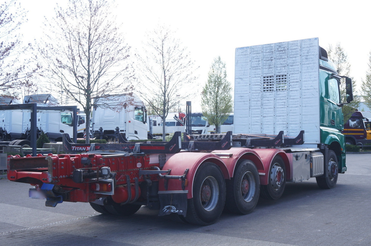 Leasing Mercedes-Benz Arocs 3563 8 × 4 / 630 HP / steered axle / Logging superstructure Mercedes-Benz Arocs 3563 8 × 4 / 630 HP / steered axle / Logging superstructure: φωτογραφία 7