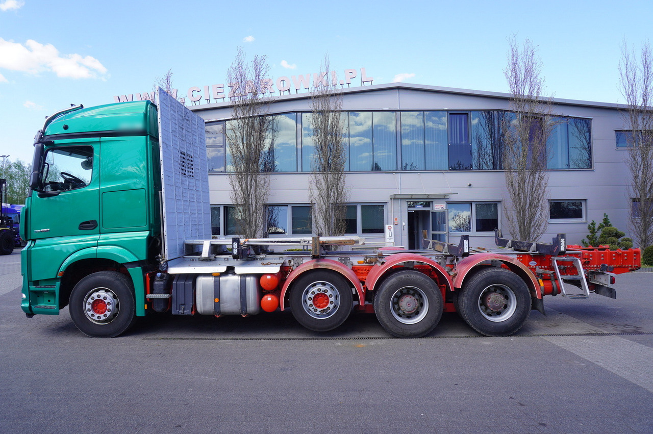 Mercedes-Benz Arocs 3563 8 × 4 / 630 HP / steered axle / Logging superstructure - Φορτηγό με γερανό: φωτογραφία 4 Mercedes-Benz Arocs 3563 8 × 4 / 630 HP / steered axle / Logging superstructure - Φορτηγό με γερανό: φωτογραφία 4