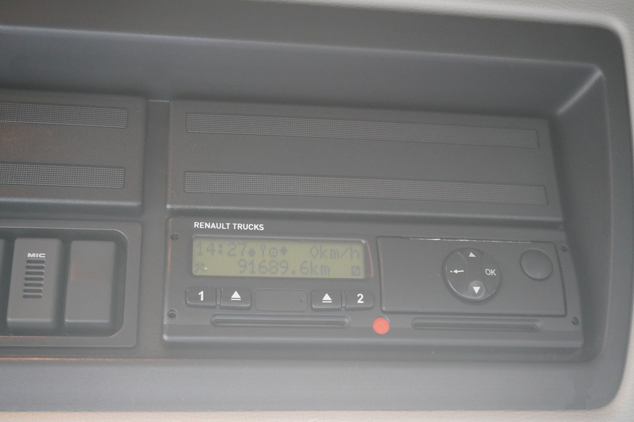 RENAULT D13 / 90 tho km !!! / Meat hook refrigerator / Thermoking T800R / 2 units - Φορτηγό ψυγείο: φωτογραφία 2 RENAULT D13 / 90 tho km !!! / Meat hook refrigerator / Thermoking T800R / 2 units - Φορτηγό ψυγείο: φωτογραφία 2