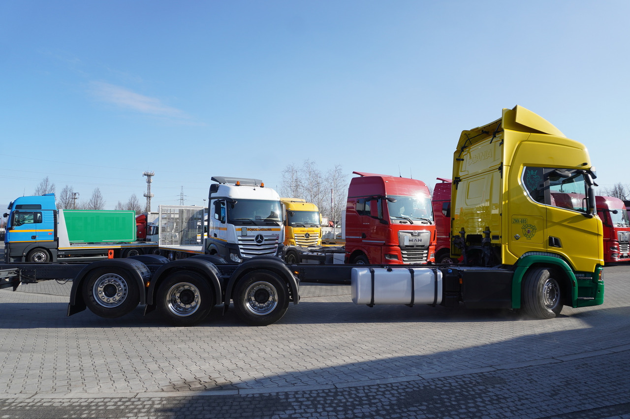 SCANIA R650 V8 8x4/4 E6 / 2020 / Frame 9.7 m! - Φορτηγό με γερανό: φωτογραφία 4 SCANIA R650 V8 8x4/4 E6 / 2020 / Frame 9.7 m! - Φορτηγό με γερανό: φωτογραφία 4