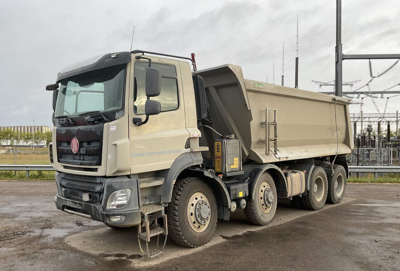 TATRA Phoenix 8x8 Twin-Steer Quad/A dump truck / 30 tho. km - Ανατρεπόμενο όχημα μεταφοράς λατομικών υλικών: φωτογραφία 4 TATRA Phoenix 8x8 Twin-Steer Quad/A dump truck / 30 tho. km - Ανατρεπόμενο όχημα μεταφοράς λατομικών υλικών: φωτογραφία 4