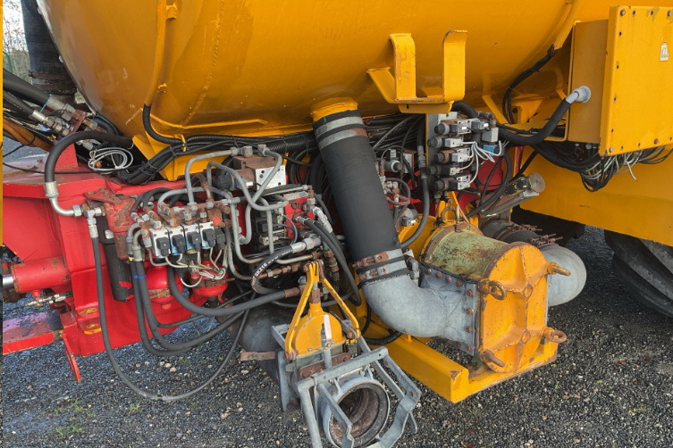 Leasing TERRA-GATOR TG 3104 Self-propelled liquid manure spreader TERRA-GATOR TG 3104 Self-propelled liquid manure spreader: φωτογραφία 19 Leasing TERRA-GATOR TG 3104 Self-propelled liquid manure spreader TERRA-GATOR TG 3104 Self-propelled liquid manure spreader: φωτογραφία 19
