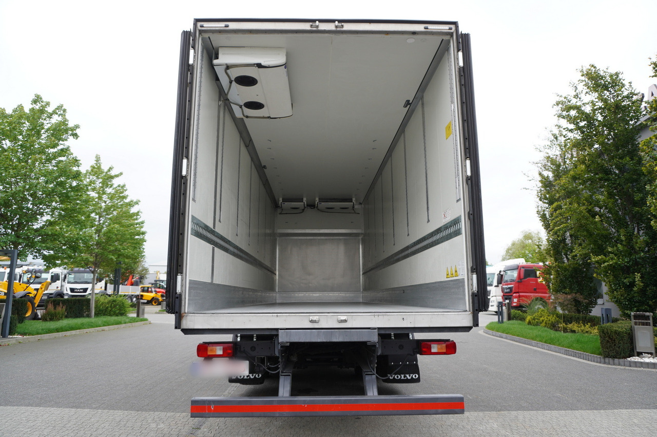VOLVO FH 460 / Krone refrigerator 23 EPAL! / Carrier Supra 1250 MT Silent / Multitemperature / Steered axle - Φορτηγό ψυγείο: φωτογραφία 4 VOLVO FH 460 / Krone refrigerator 23 EPAL! / Carrier Supra 1250 MT Silent / Multitemperature / Steered axle - Φορτηγό ψυγείο: φωτογραφία 4