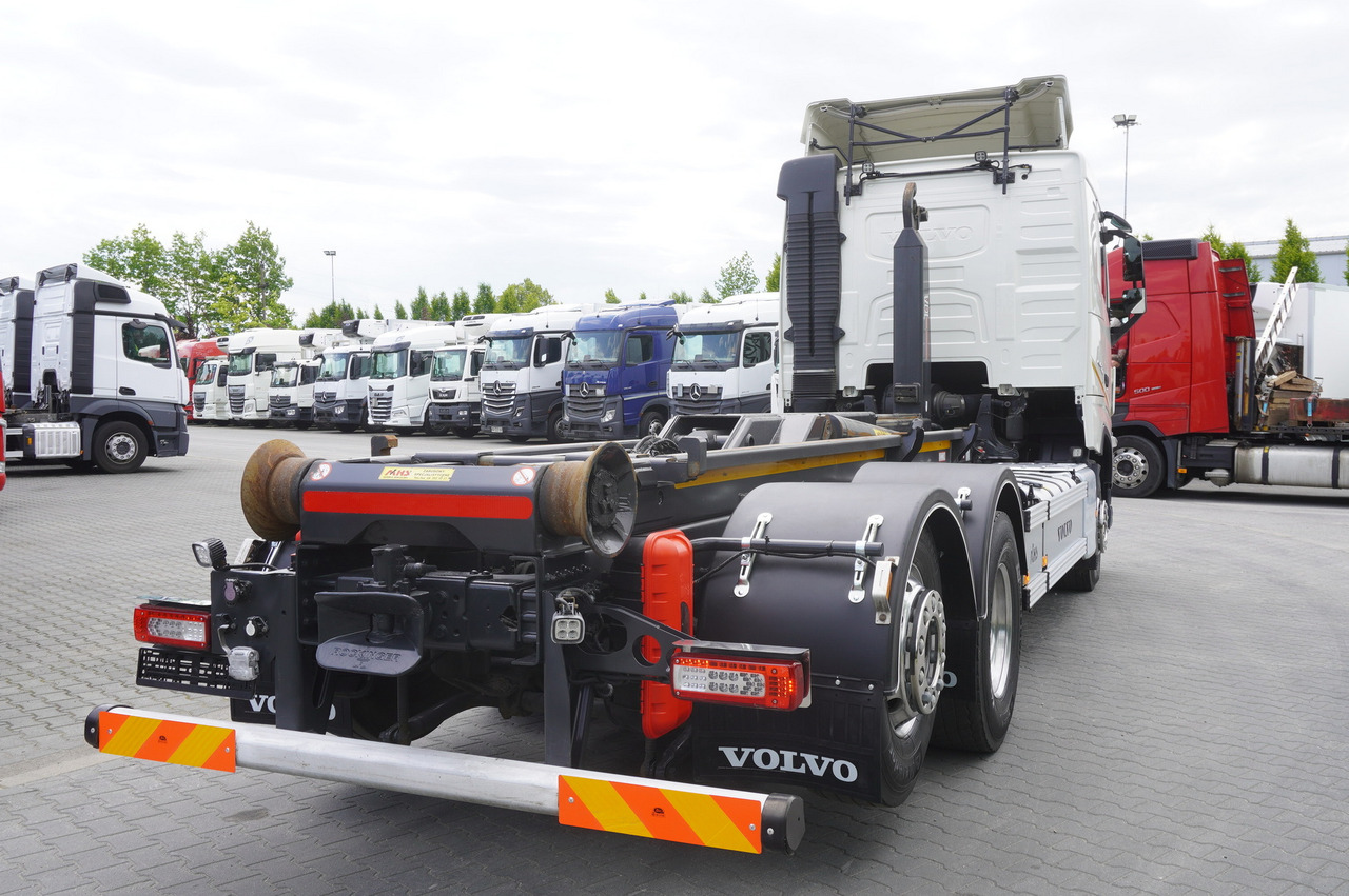 VOLVO FH 500 / VDL hooklift 21 tons / 2022 / steering 3d axle / 2 units - Φορτηγό φόρτωσης γάντζου: φωτογραφία 5 VOLVO FH 500 / VDL hooklift 21 tons / 2022 / steering 3d axle / 2 units - Φορτηγό φόρτωσης γάντζου: φωτογραφία 5
