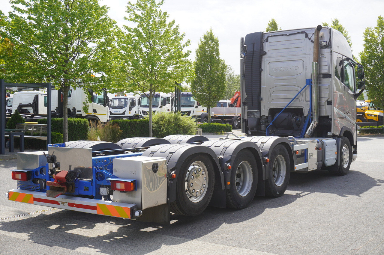 VOLVO FH16 750 8x4x4 / 750 HP! / Frame 685 cm / Steered 4th axle - Φορτηγό σασί: φωτογραφία 5 VOLVO FH16 750 8x4x4 / 750 HP! / Frame 685 cm / Steered 4th axle - Φορτηγό σασί: φωτογραφία 5