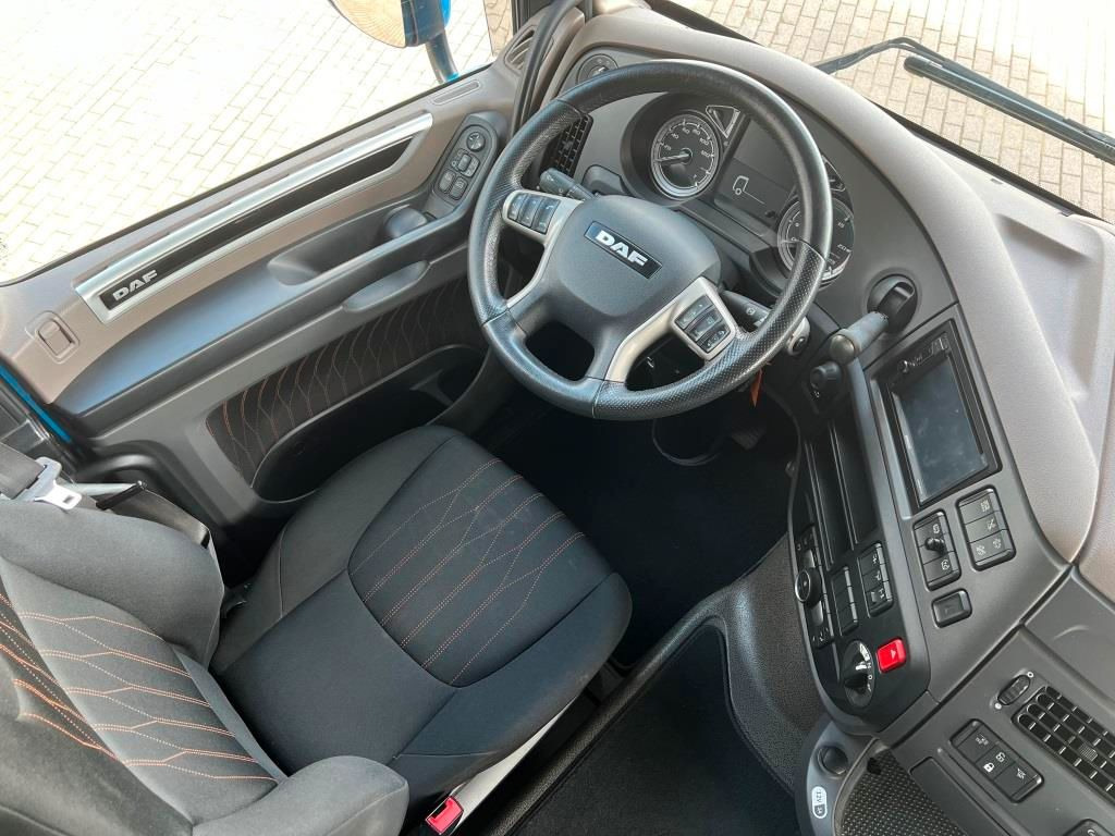 DAF XF 530 FT SSC Retarder Standklima Navigation - Τράκτορας: φωτογραφία 5 DAF XF 530 FT SSC Retarder Standklima Navigation - Τράκτορας: φωτογραφία 5