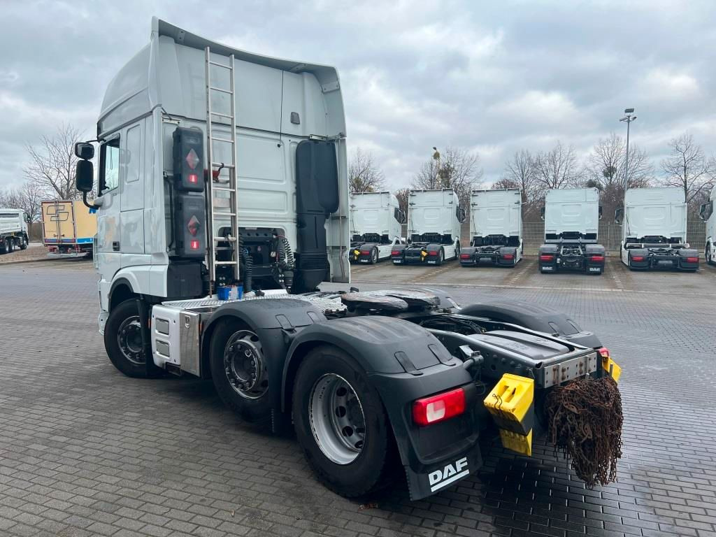 DAF XF 530 FTG 6x2 Retarder Liftlenkachse zZGG 64.5t - Τράκτορας: φωτογραφία 3 DAF XF 530 FTG 6x2 Retarder Liftlenkachse zZGG 64.5t - Τράκτορας: φωτογραφία 3
