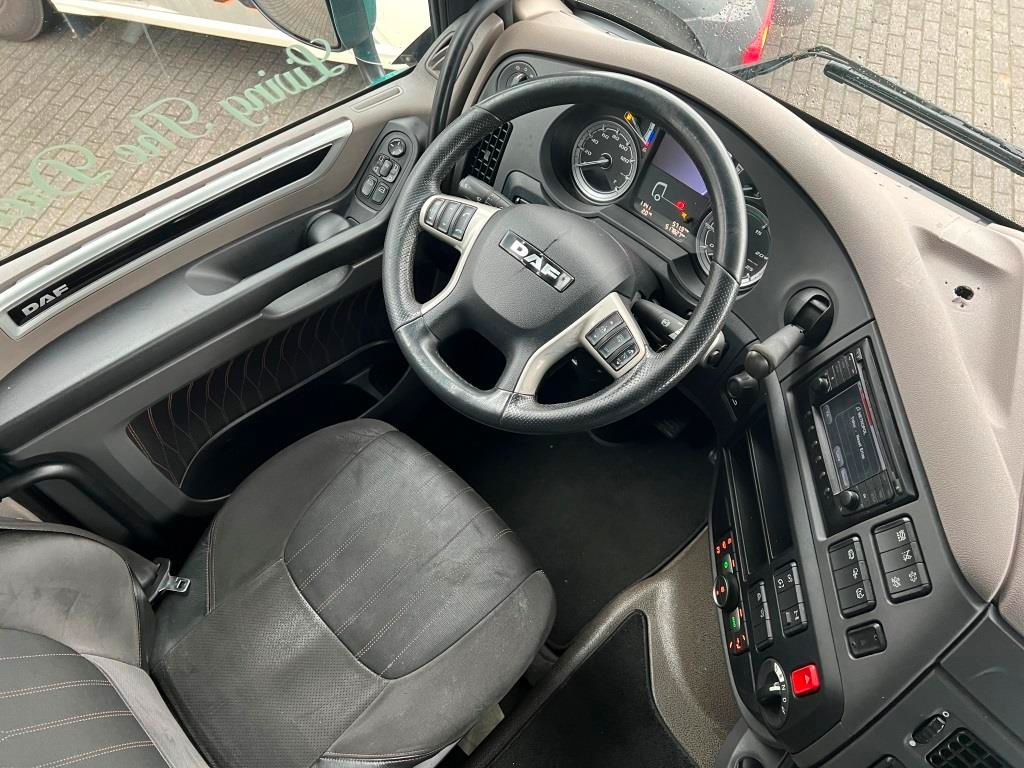 DAF XF 530 SSC FTG Liftlenkachse Retarder Standklima - Τράκτορας: φωτογραφία 5 DAF XF 530 SSC FTG Liftlenkachse Retarder Standklima - Τράκτορας: φωτογραφία 5