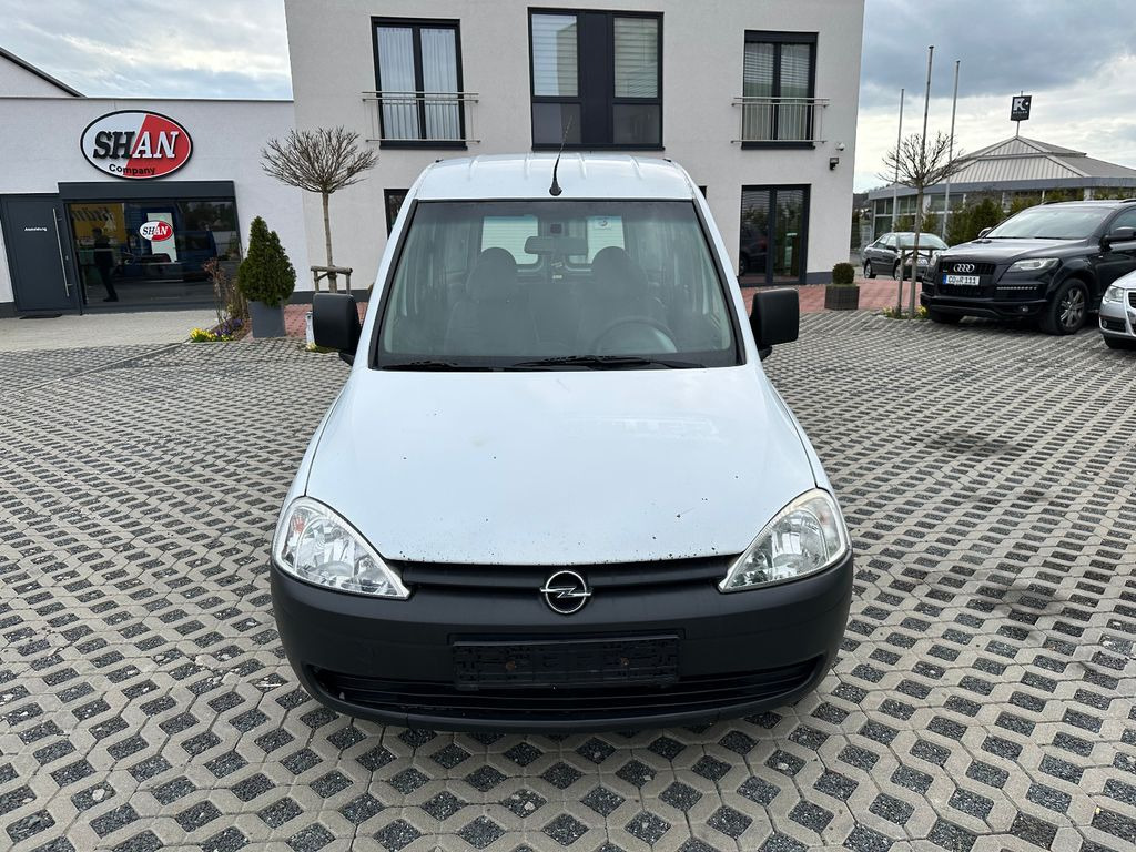 Opel Combo 1.4 TWINPORT ECOTEC Arizona - Επιβατικό βαν: φωτογραφία 4 Opel Combo 1.4 TWINPORT ECOTEC Arizona - Επιβατικό βαν: φωτογραφία 4