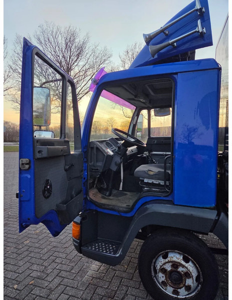 MAN L20 Full steel suspension Manual Dieslpump - Φορτηγό κόφα: φωτογραφία 5 MAN L20 Full steel suspension Manual Dieslpump - Φορτηγό κόφα: φωτογραφία 5