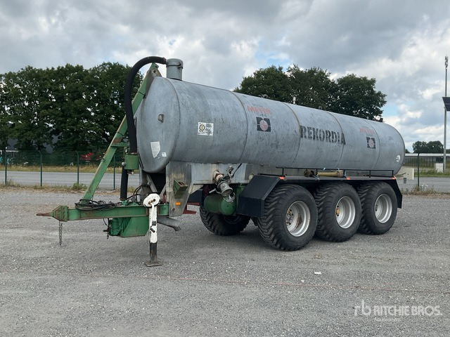 1987 Meyer-Lohne VW 18000 Tri/A Liquid Manure Spreader - Κοπροδιανομέας υγρής κοπριάς: φωτογραφία 2 1987 Meyer-Lohne VW 18000 Tri/A Liquid Manure Spreader - Κοπροδιανομέας υγρής κοπριάς: φωτογραφία 2