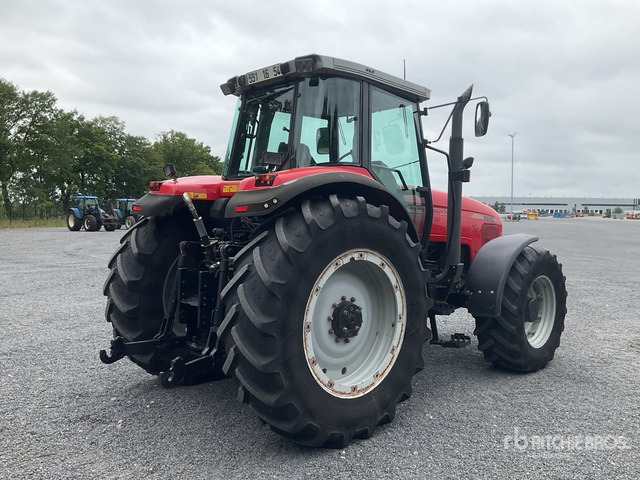 2002 Massey Ferguson 8240 4WD Tractor - Τρακτέρ: φωτογραφία 4 2002 Massey Ferguson 8240 4WD Tractor - Τρακτέρ: φωτογραφία 4