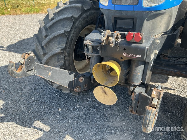 2004 New Holland TS135 A 4WD Tractor - Τρακτέρ: φωτογραφία 5 2004 New Holland TS135 A 4WD Tractor - Τρακτέρ: φωτογραφία 5