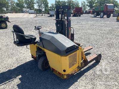 MOFFETT M1 15.1 - Φορτηγό ανωμάλου εδάφους: φωτογραφία 3 MOFFETT M1 15.1 - Φορτηγό ανωμάλου εδάφους: φωτογραφία 3