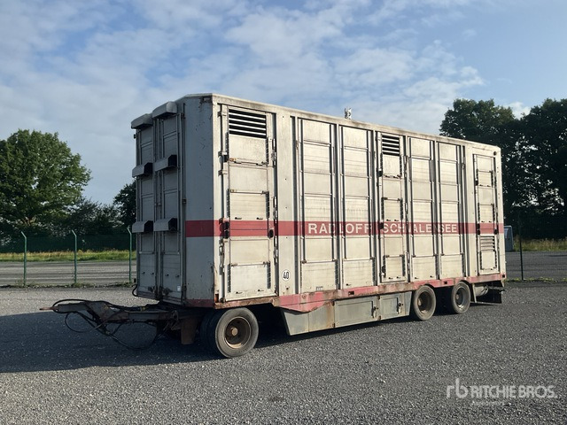 Menke Livestock Trailer - Καταστροφέας: φωτογραφία 1 Menke Livestock Trailer - Καταστροφέας: φωτογραφία 1