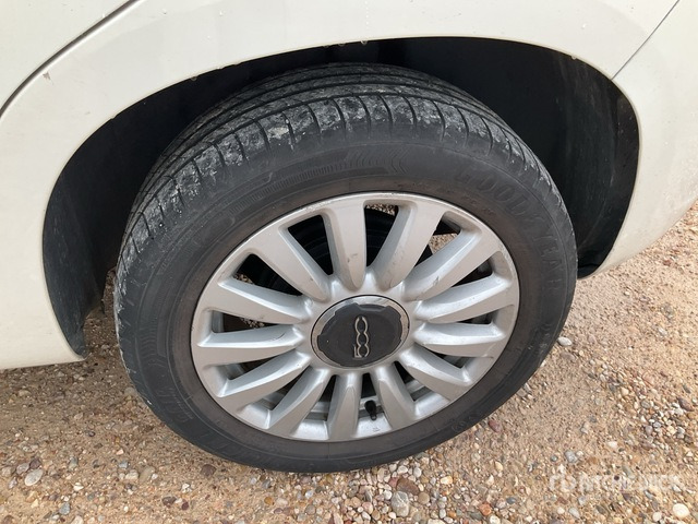 2014 Fiat 500 500L 1.3 JTD Automobile - Αυτοκίνητο: φωτογραφία 4 2014 Fiat 500 500L 1.3 JTD Automobile - Αυτοκίνητο: φωτογραφία 4