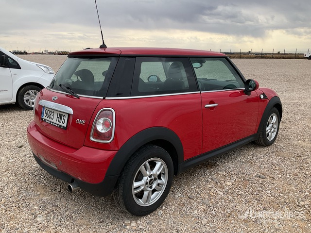 2014 Mini One Automobile - Αυτοκίνητο: φωτογραφία 4 2014 Mini One Automobile - Αυτοκίνητο: φωτογραφία 4