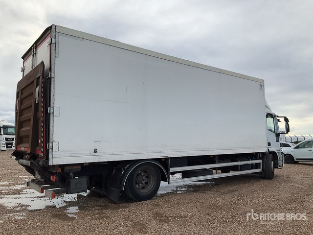 2015 Iveco Eurocargo 180E28 4x2 Refrigerated Truck - Φορτηγό ψυγείο: φωτογραφία 3 2015 Iveco Eurocargo 180E28 4x2 Refrigerated Truck - Φορτηγό ψυγείο: φωτογραφία 3