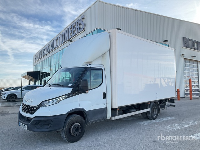 2020 Iveco Daily 70C18 4x2 Van Truck - Φορτηγό κόφα: φωτογραφία 1 2020 Iveco Daily 70C18 4x2 Van Truck - Φορτηγό κόφα: φωτογραφία 1