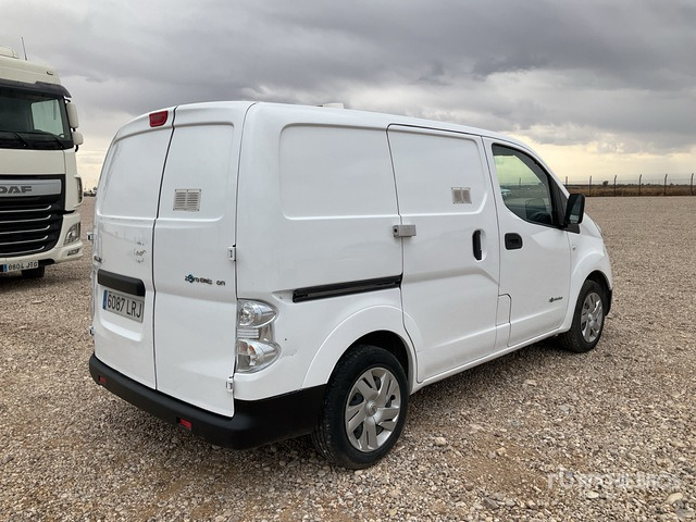 2020 Nissan E-NV200 Electric Cargo Van - Ελαφρύ επαγγελματικό: φωτογραφία 3 2020 Nissan E-NV200 Electric Cargo Van - Ελαφρύ επαγγελματικό: φωτογραφία 3