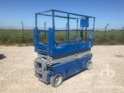 GENIE GS2032 - Ψαλιδωτό ανυψωτικό: φωτογραφία 2 GENIE GS2032 - Ψαλιδωτό ανυψωτικό: φωτογραφία 2