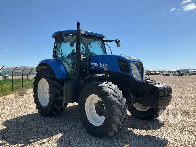NEW HOLLAND T7.185 - Τρακτέρ: φωτογραφία 4 NEW HOLLAND T7.185 - Τρακτέρ: φωτογραφία 4