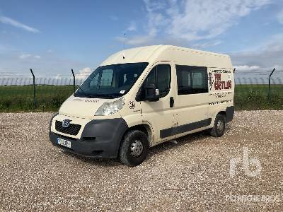 RENAULT BOXER - Φορτηγό κόφα: φωτογραφία 1 RENAULT BOXER - Φορτηγό κόφα: φωτογραφία 1