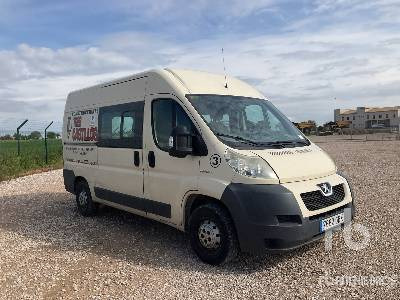 RENAULT BOXER - Φορτηγό κόφα: φωτογραφία 4 RENAULT BOXER - Φορτηγό κόφα: φωτογραφία 4