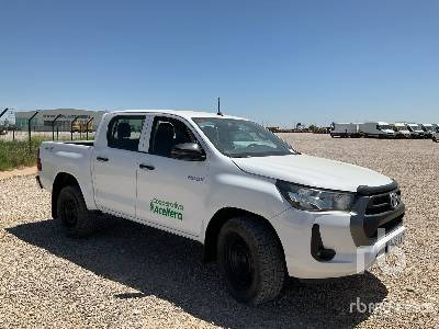 TOYOTA HILUX - Ημιφορτηγό: φωτογραφία 4 TOYOTA HILUX - Ημιφορτηγό: φωτογραφία 4