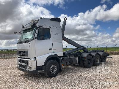 VOLVO FH 8x4 - Φορτηγό φόρτωσης γάντζου: φωτογραφία 1 VOLVO FH 8x4 - Φορτηγό φόρτωσης γάντζου: φωτογραφία 1